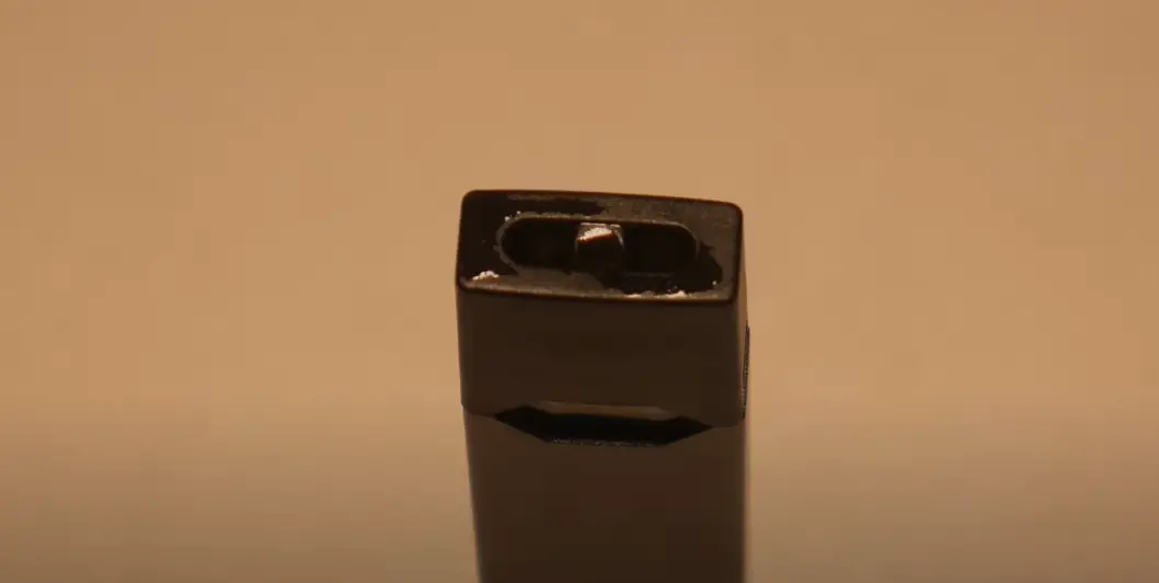 How to Clean JUUL? Guide for Beginners VapeProfy