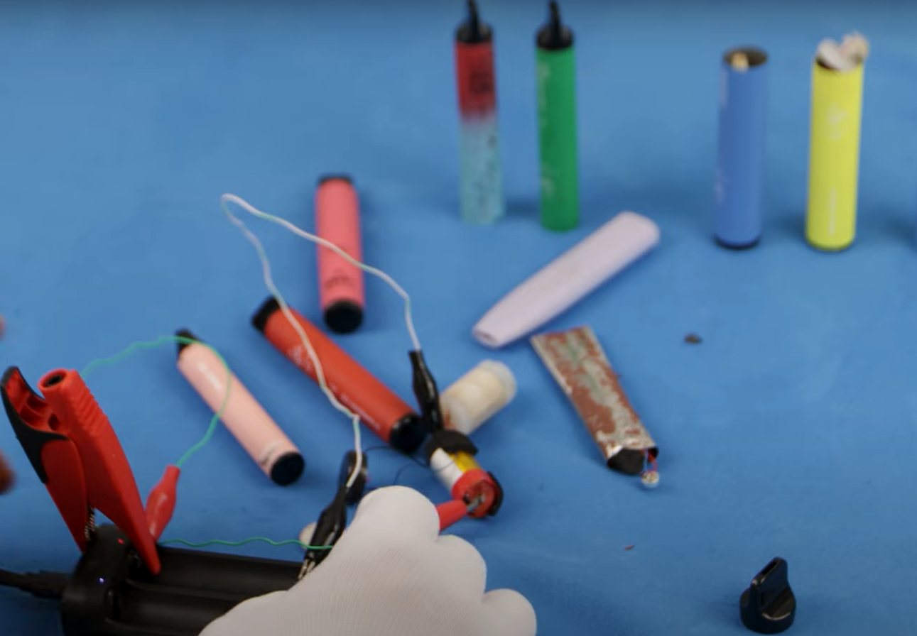 How to Recharge a Hyde Vape? VapeProfy